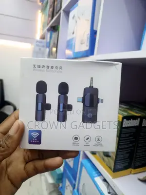 Dual Wireless Lapel Mic for iPhone Android Camera