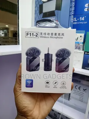 F11-2 Wireless Lavalier Mic 2 Tx 3-in-1 Receiver 50m Range
