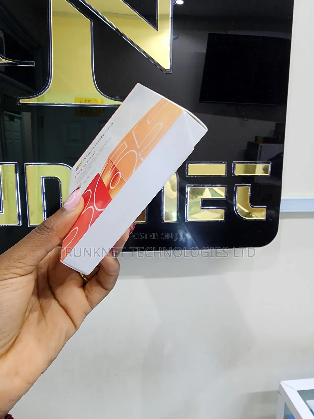 Microsoft 365 Personal – 12-Month Subscription Box (1 User
