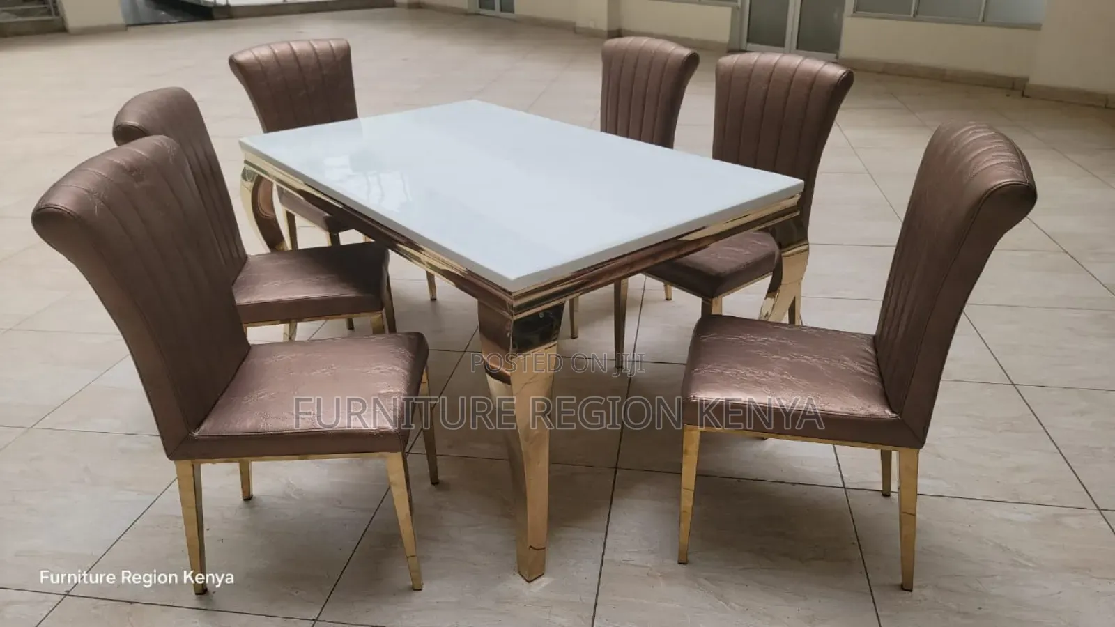Marble Top Six Seater Dinning Table.