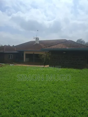 5bdrm Bungalow in Runda for rent