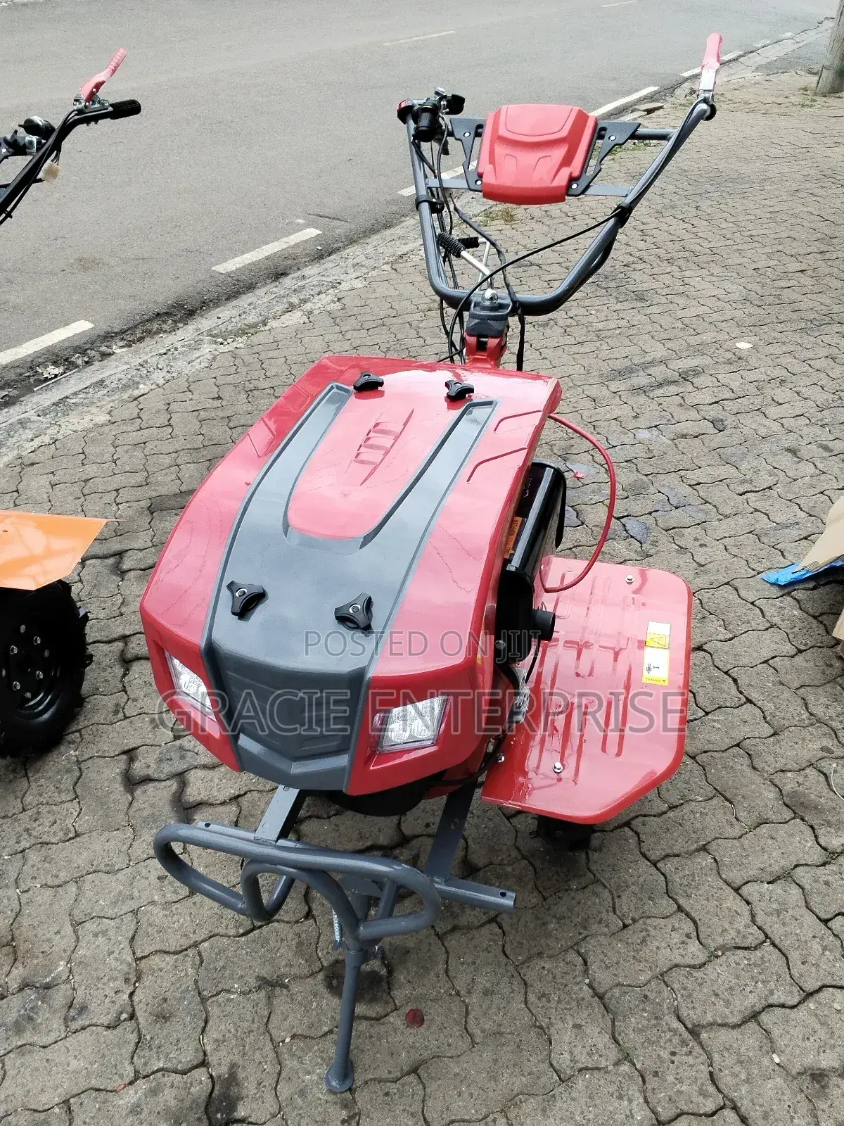 Walking Tractor/ Power Tiller