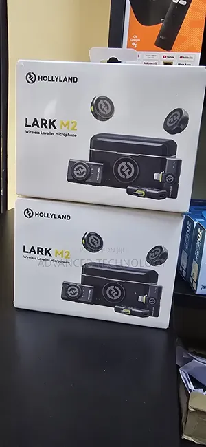 Hollyland Lark M2 Duo 2-Person Wireless Combo Microphone