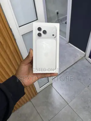 New Apple iPhone 17 Pro 256 GB White
