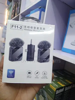 F11-2 Wireless Lavalier Mic 2 Tx 3-in-1 Receiver For Content Creators
