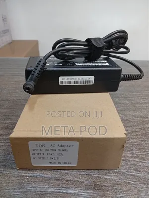 Toshiba 19v 3.42a Laptop Charger