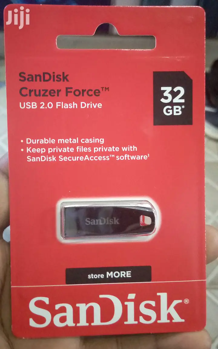 32gb Sandisk Cruzer Force Metalic USB Flash Drive.