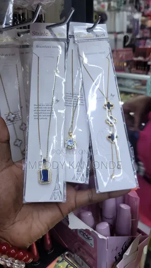 Blue Ladies Chain