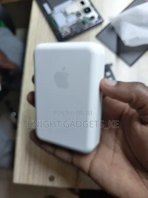Apple Battery Pack!