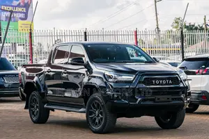 Toyota Hilux 2021 Black