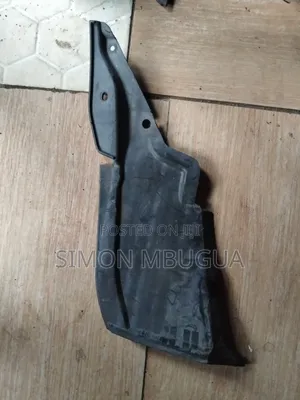 Nissan Note Rear Bumper Closing Plate/Seal/Mudguard