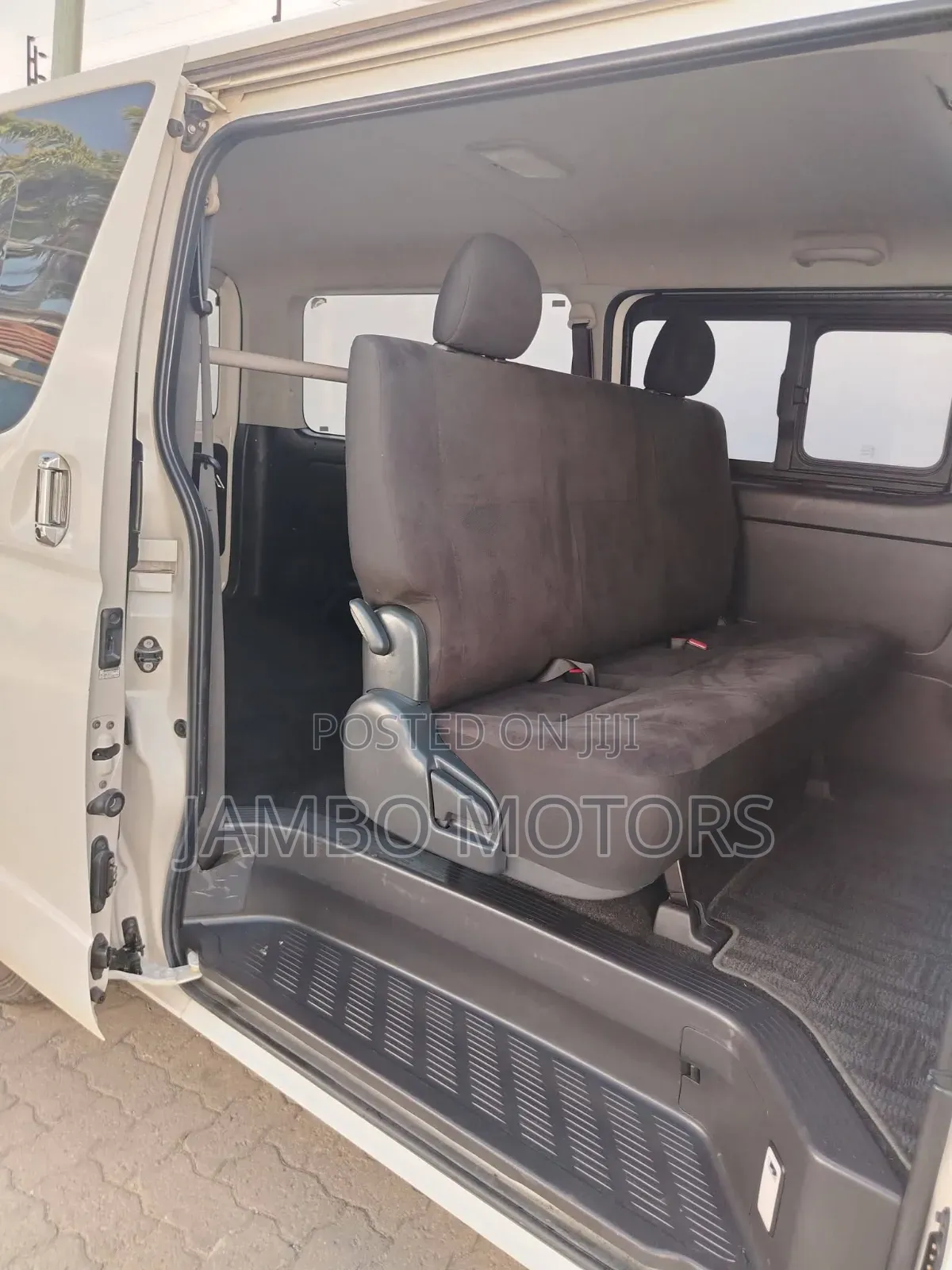 Toyota HiAce 2020 White