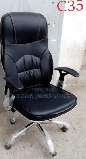 Executive Boss Managerial Office Chair( 360° Swivel)