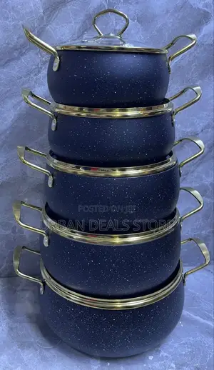 10picies Amber Cookware Set