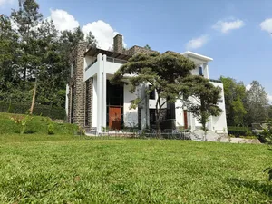 6bdrm Maisonette in Karen, Nairobi for sale