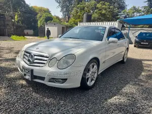 Mercedes-Benz E350 Base 4dr Sedan RWD (3.5L 6cyl 7A) 2009 White