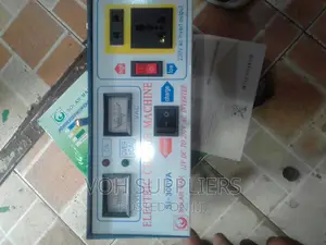 AC -dc Solamax Inverter 300vac