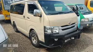 Toyota HiAce 2016 Beige