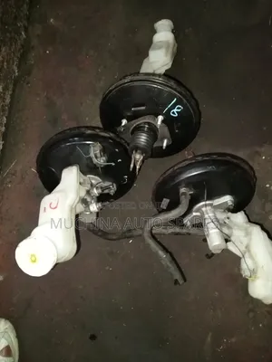 Brake Booster and Master Cylinder Nissan Dayz