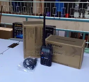 Portable Baofeng Uv-5r Walkie-Talkie With VHF/Uhf