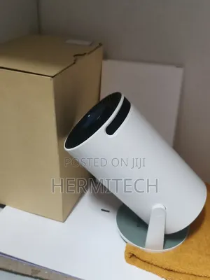 Mini Portable Projector 720p Hd Wifi Smart Projector Hy 300 Model