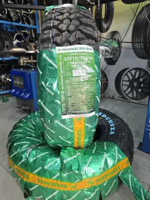 215/75r15 Roadcruza Mt (Mud Terrain) Tire