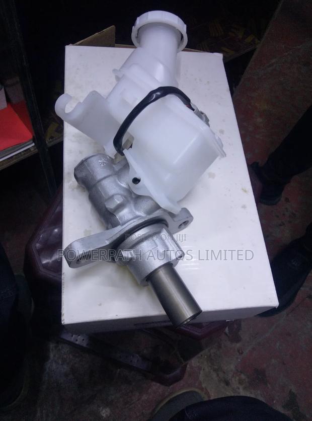 Brake Master Cylinder Mitsubishi Outlander