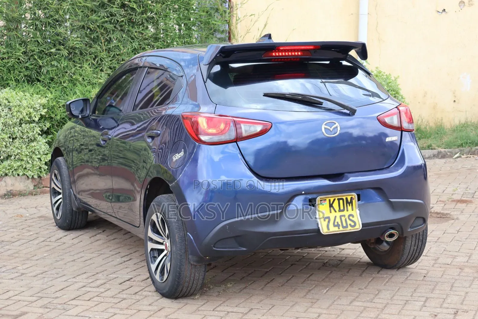 Mazda Demio 2017 Blue