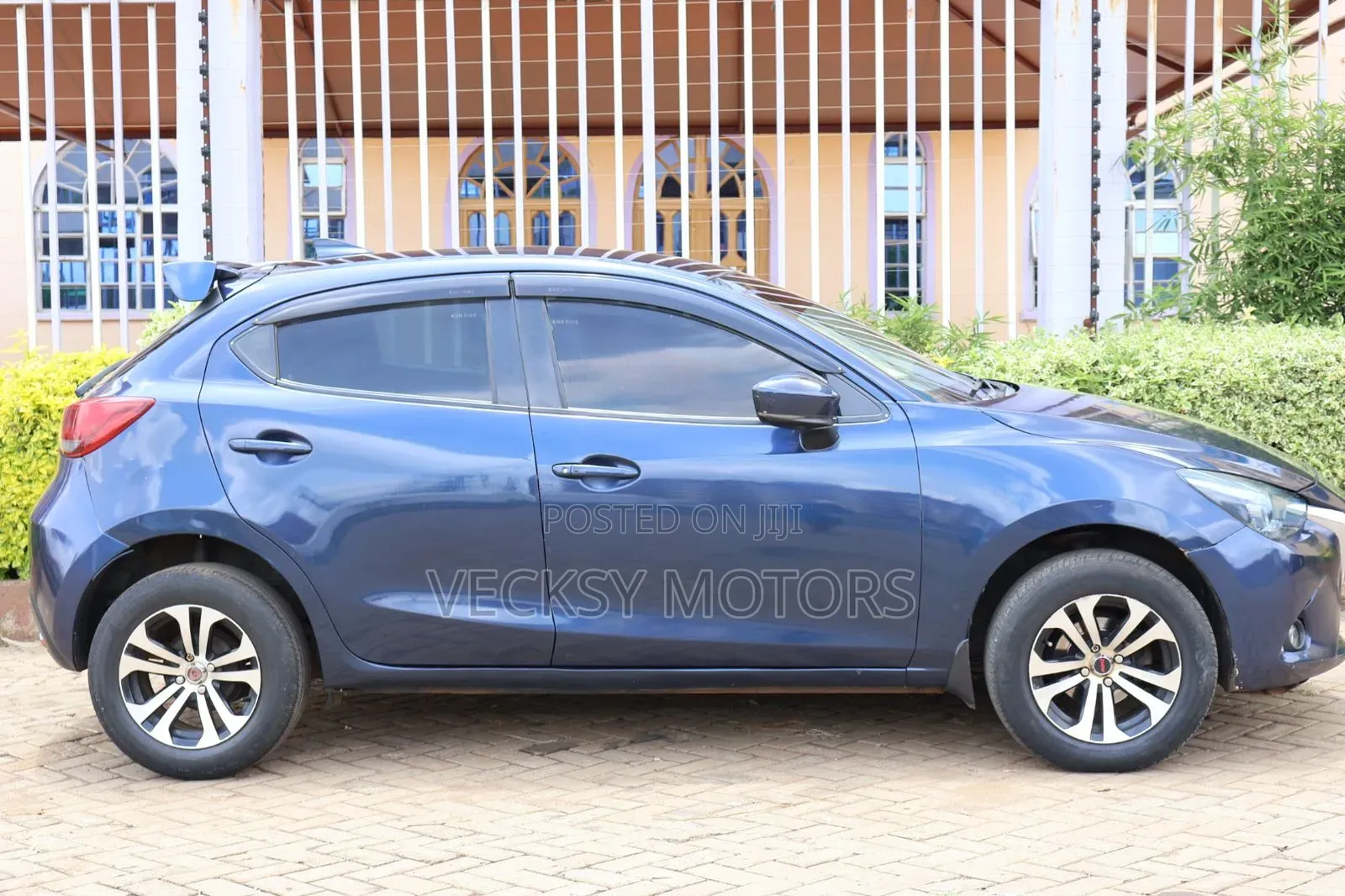 Mazda Demio 2017 Blue