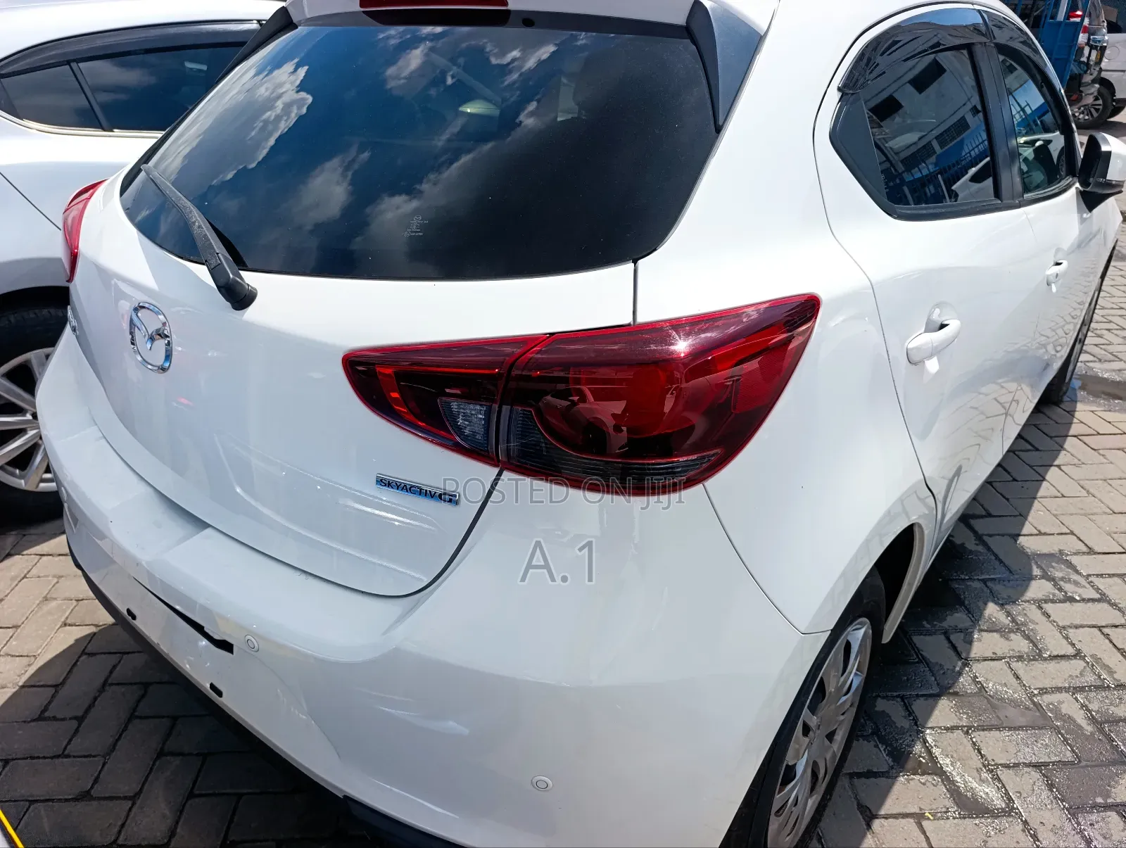 Mazda 2 2019 Pearl