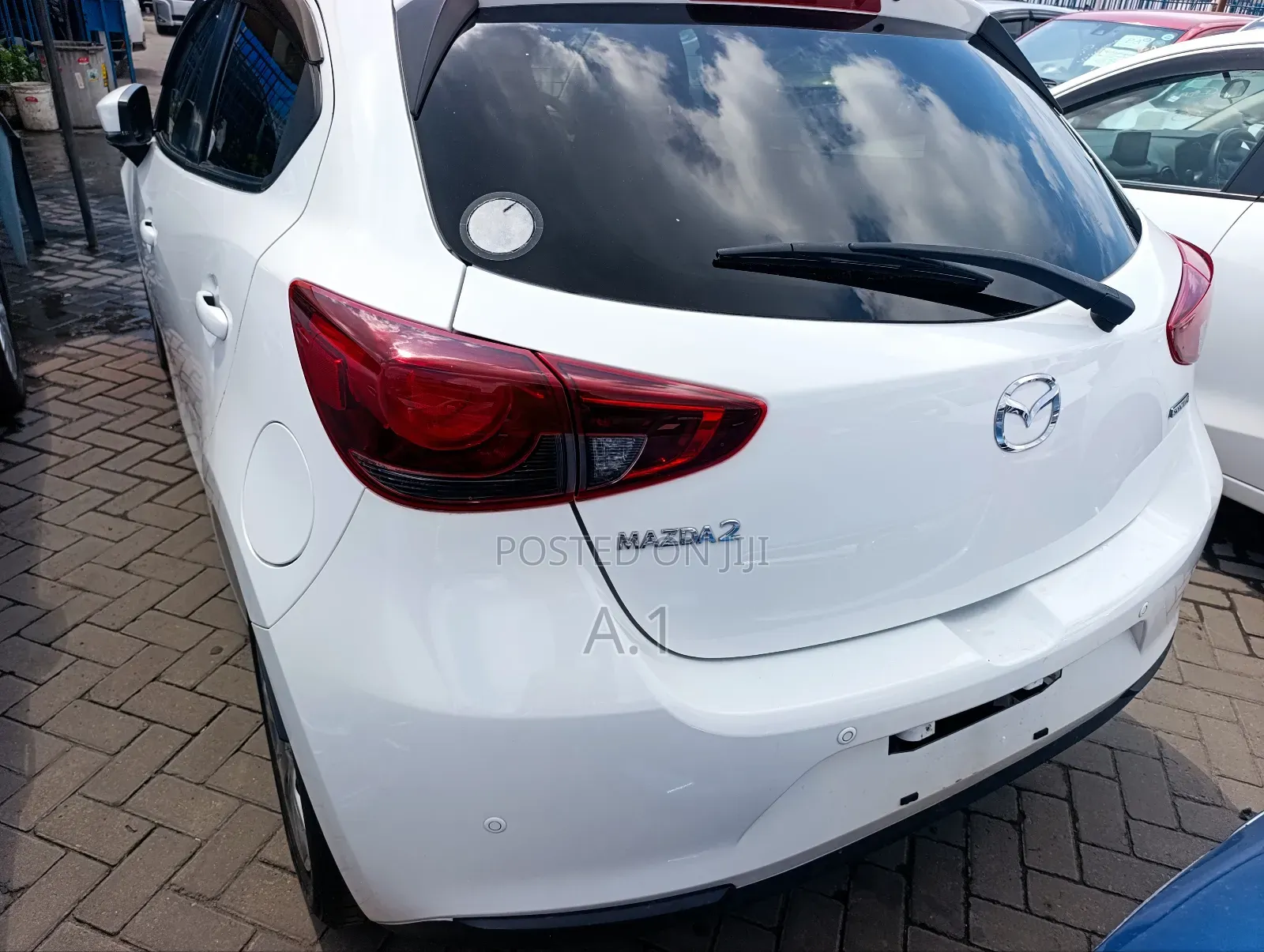 Mazda 2 2019 Pearl