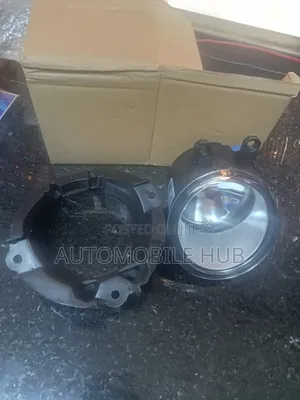 Toyota Rav4 2008 Fog Lights – High-Performance Replacement Lamps.