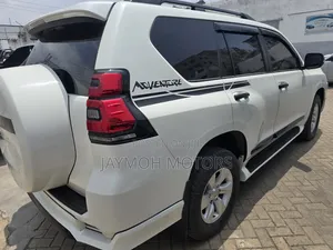 Toyota Land Cruiser Prado 2018 White