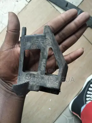 Mazda 2 Demio Front Bumper Mounting Bracket(Retainer)