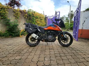 KTM 2023 Orange