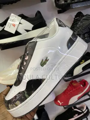 Lacoste T Clip Sneakers
