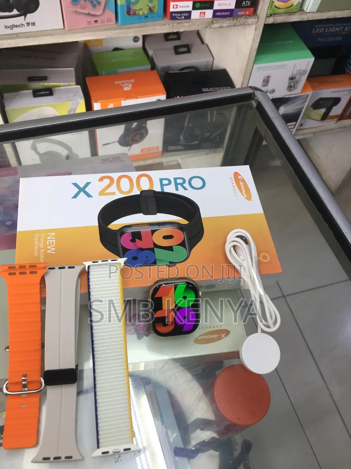 X200 Pro With Three Bands
