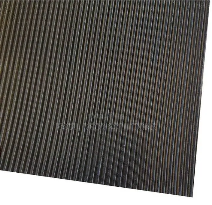 Ribbed Flooring Mat – Ideal for Entrance Walkways