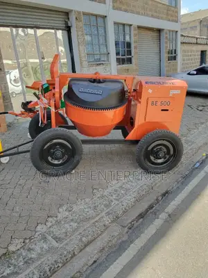 Esquire Concrete Mixer