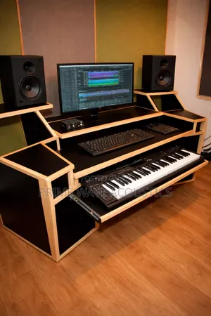 Studio Workstation Desks