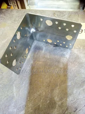 105*105*90 Corner Braces