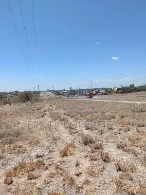 Prime Acreage for Sale Touching Kangundo Road, Malaa