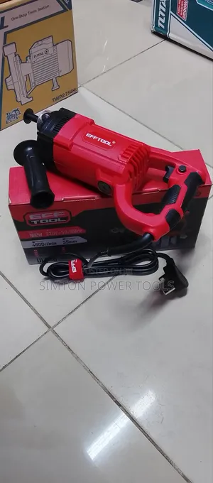 Effort Concrete Vibrator With Poker