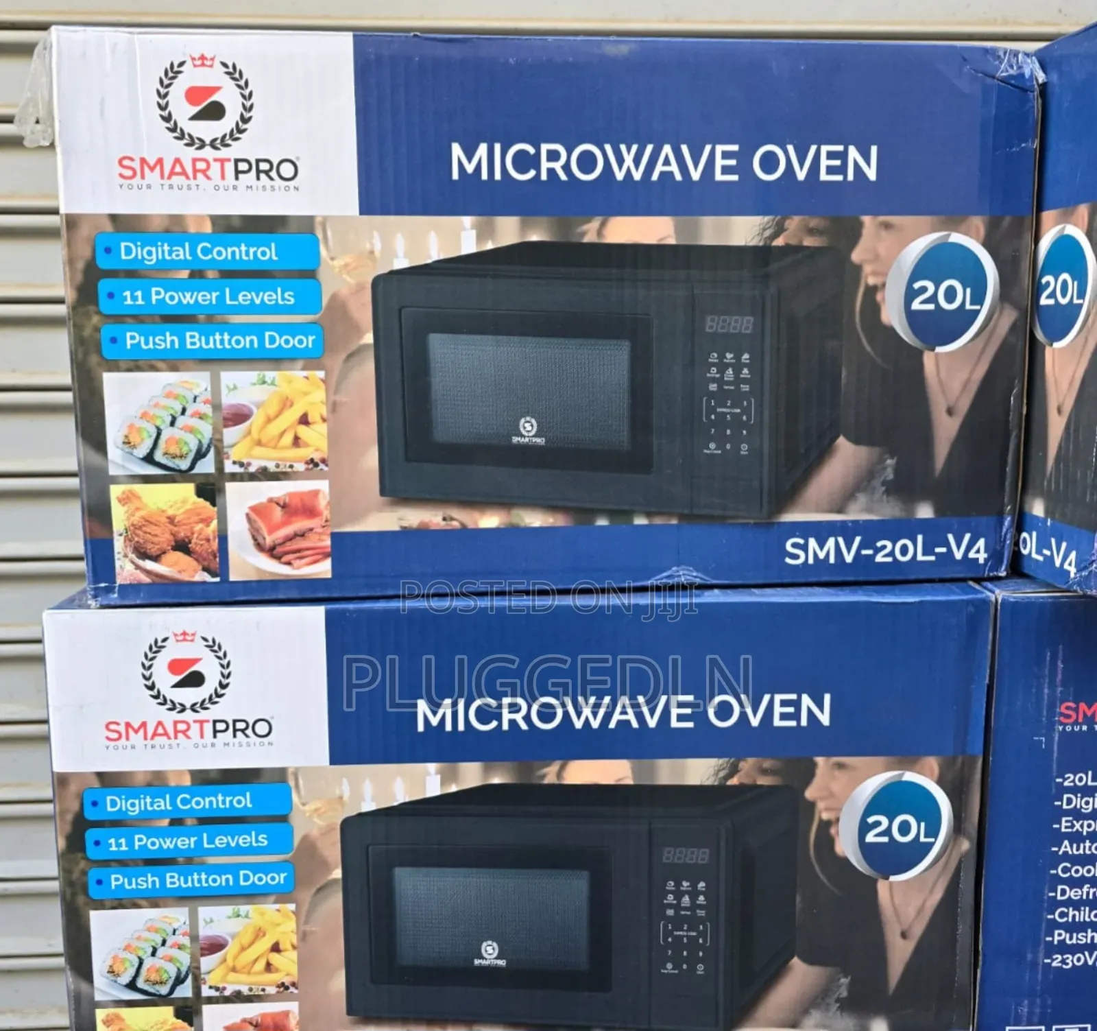 20 Litres Smart Pro Digital Black Microwave .