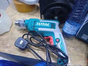 Professional Total Electric Hand Drill 550 Watt/Industrial Total Hand