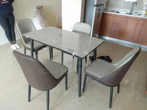 4 Seater Marble Dining Table