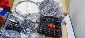 V8s Sound Card Condenser Microphone