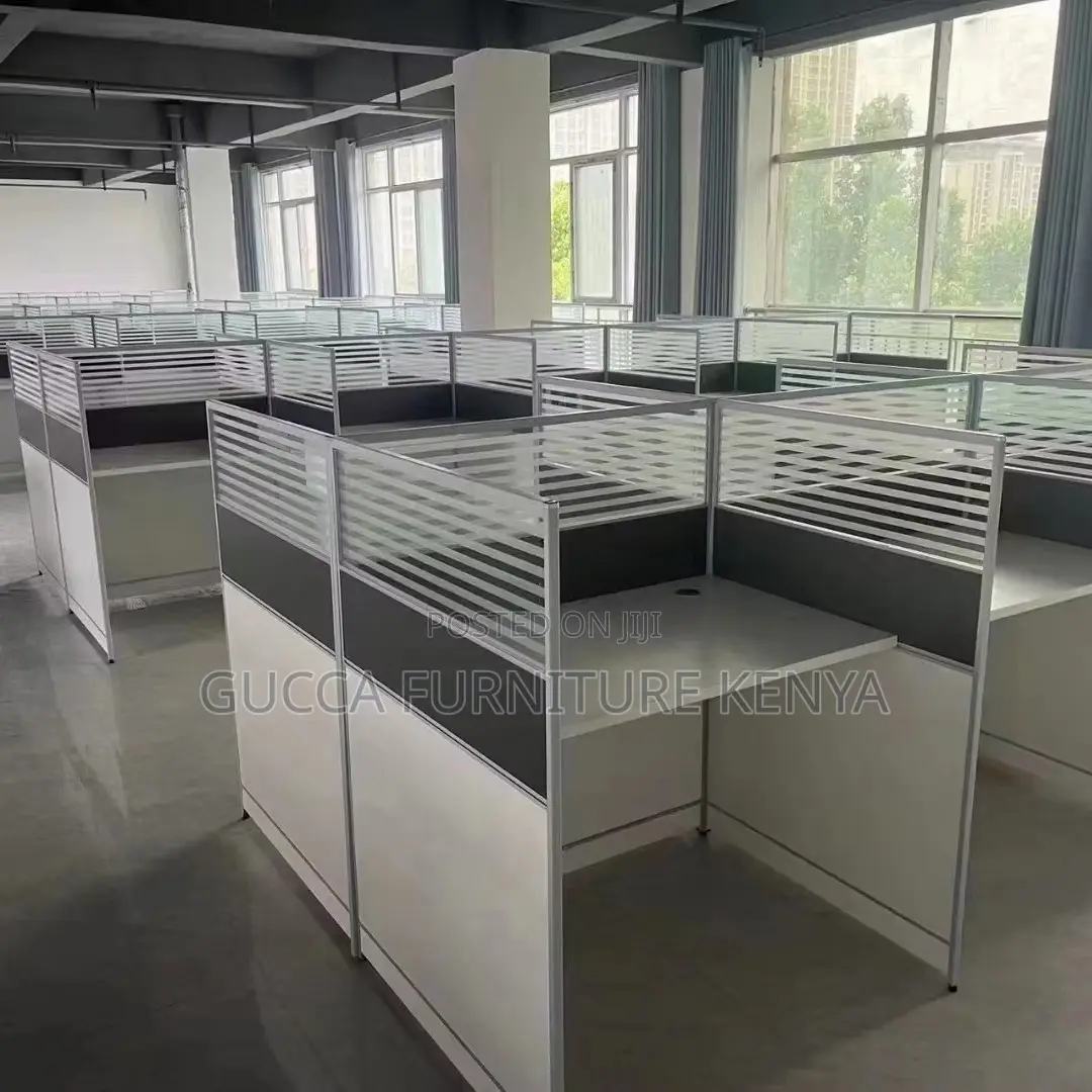 4-Seater Imported Office Modular Workstation