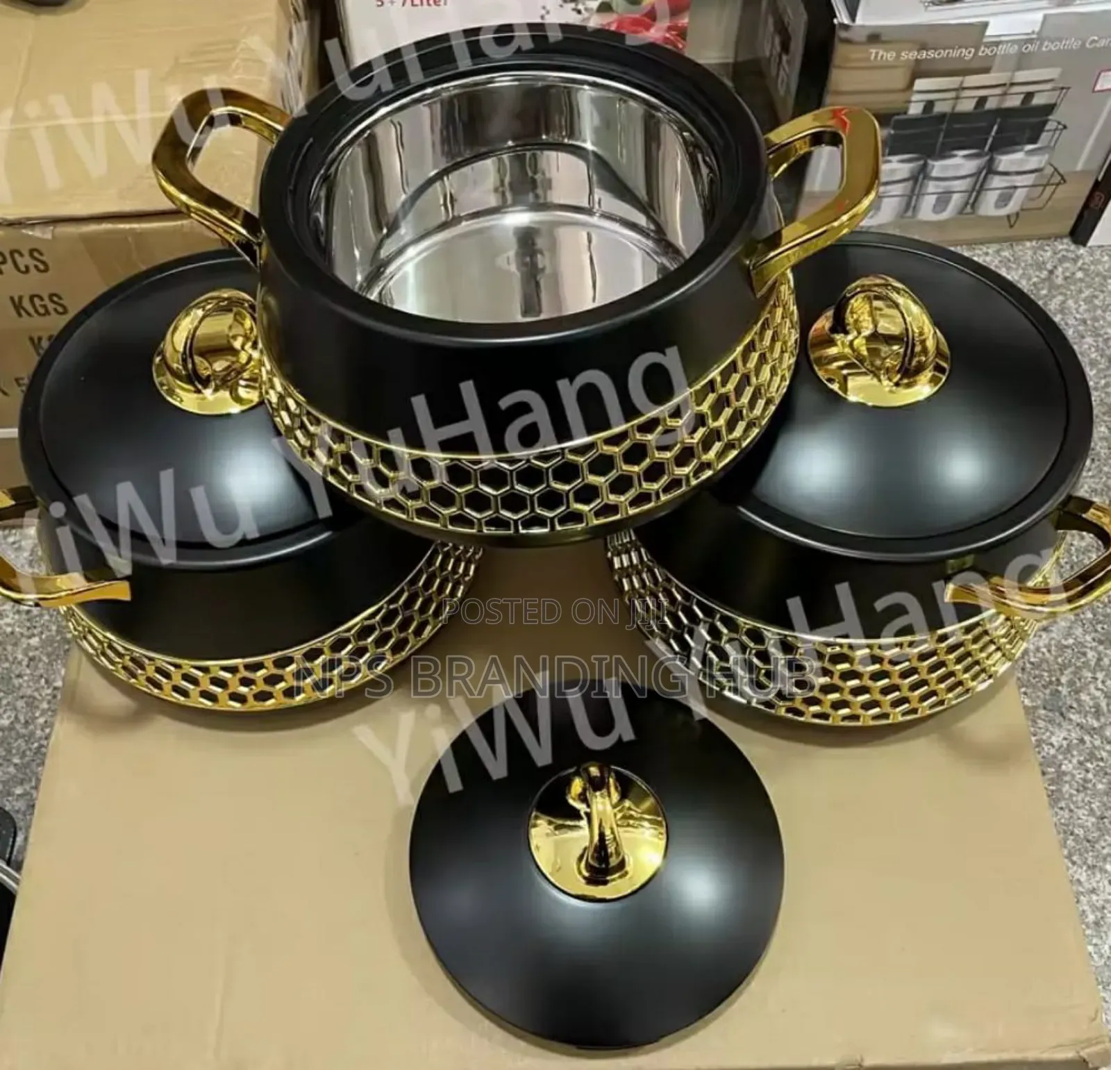 Insulated Hotpots Set Round 
2000ml, 2500ml, 3000ml