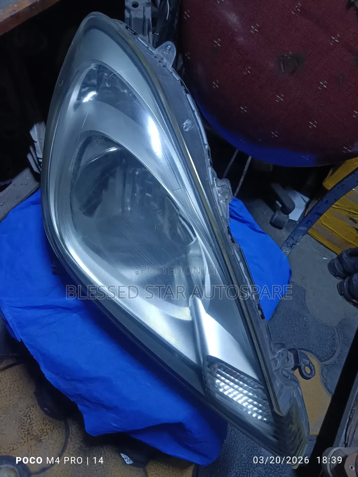 Honda Fit for 2012 H Light